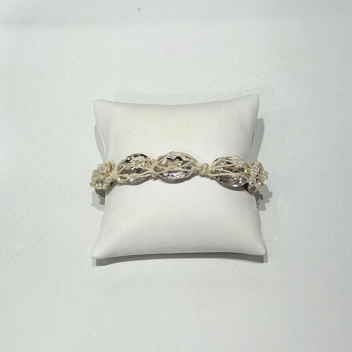 Crystal knots Bracelet