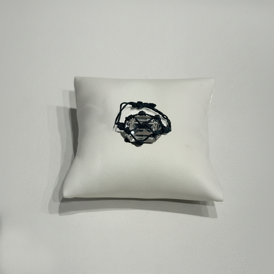 Crystal Knot ring Black